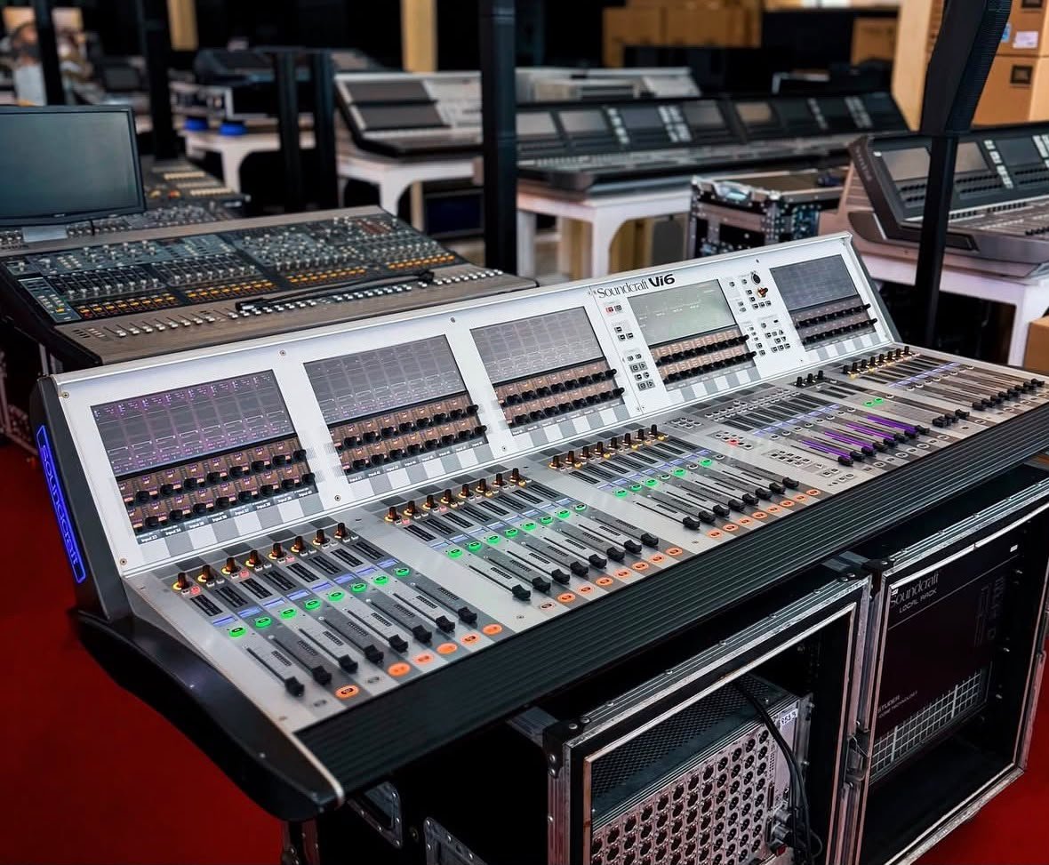 Soundcraft Vi6 digital mixing console upgraded to Vi600